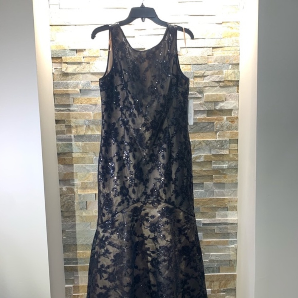 ELIZA J Sequin & Lace High/low Trumpet Gown - Picture 7 of 10